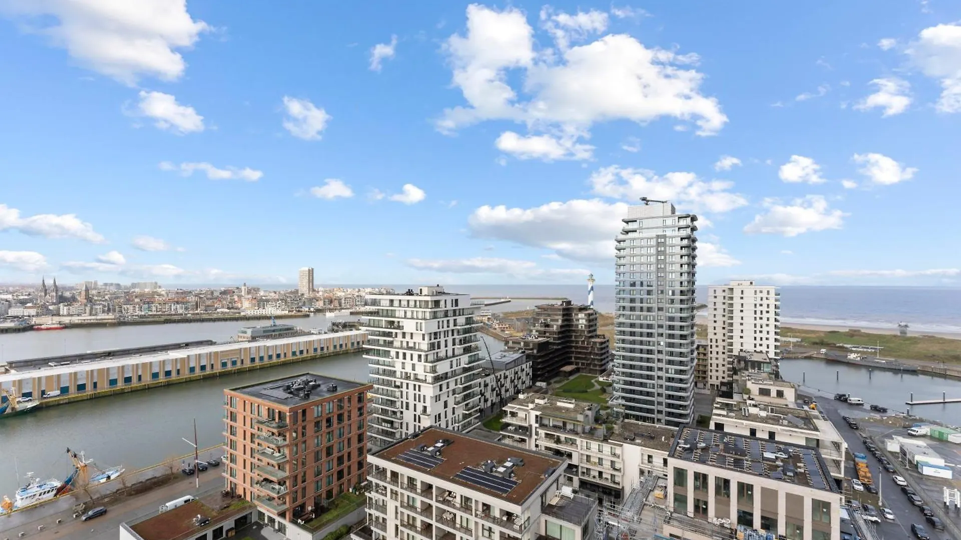 Rashelle - With Stunning Views Of The North Sea Apartment Ostend